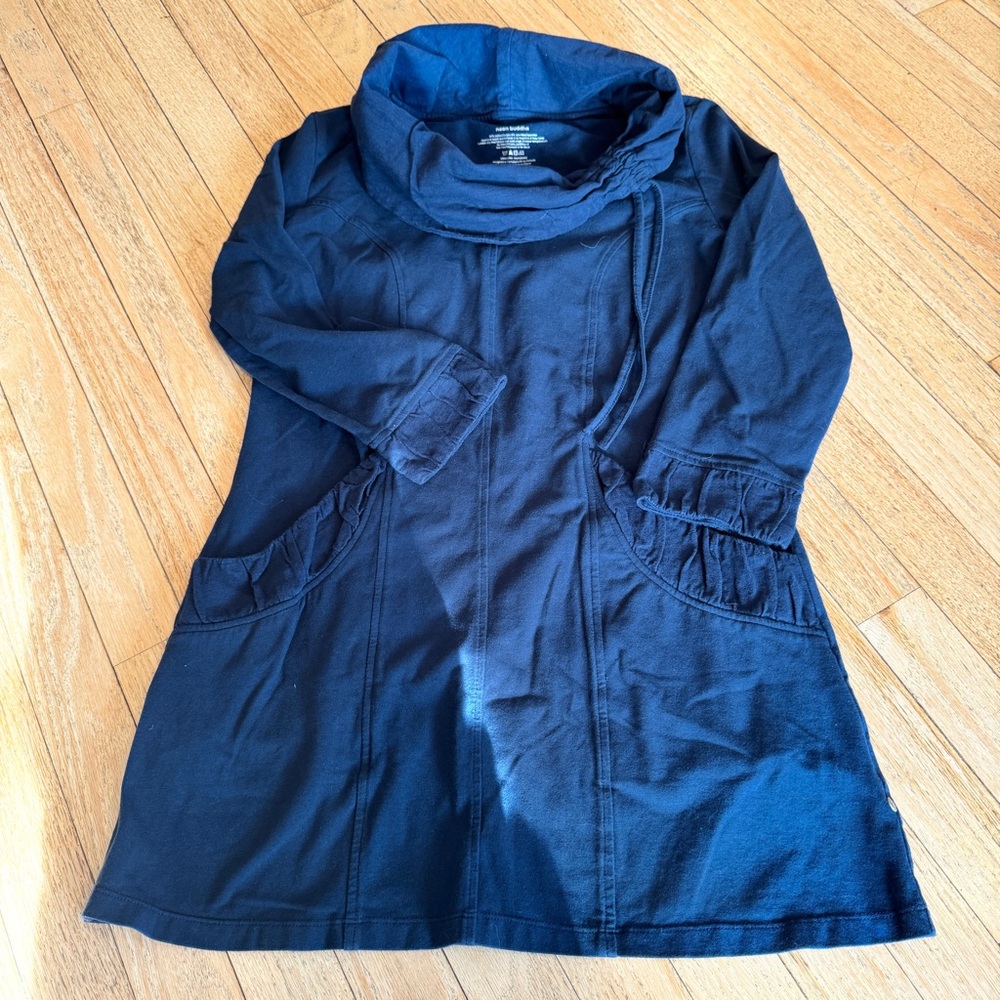 Women's Navy Blue shirt